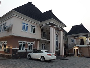 6 bedroom duplex